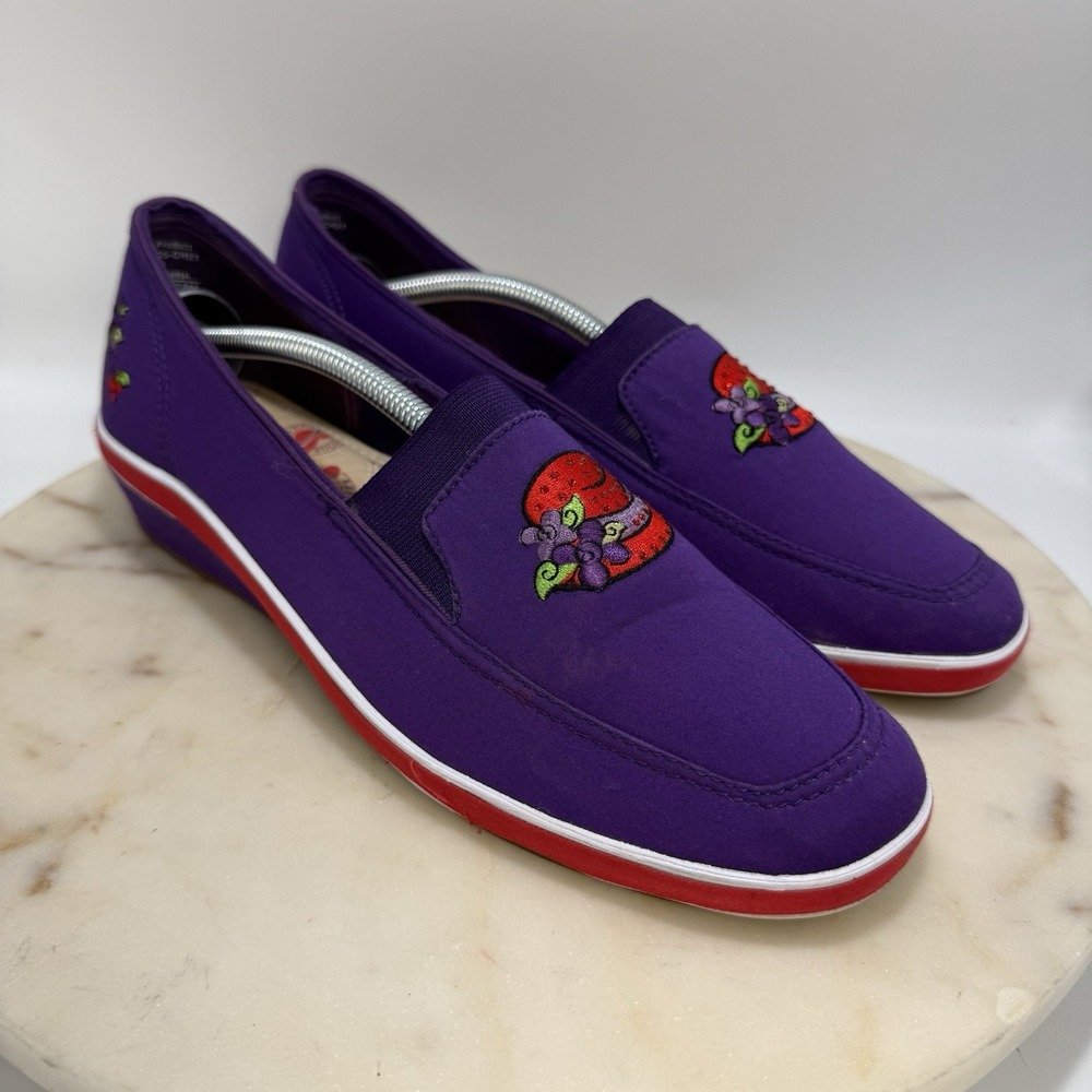 Grasshoppers by Keds Red Hat Society Women's Comfort Slip On Shoes Size 11M